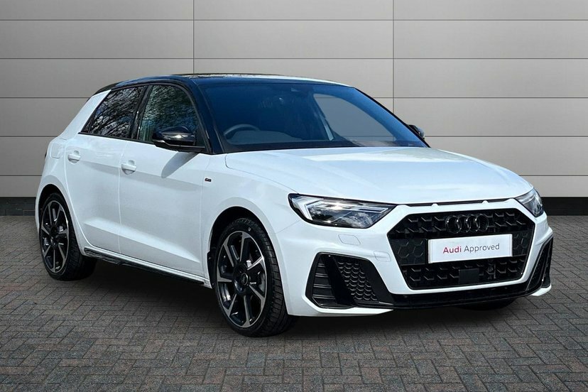 Audi A1 1.5 Tfsi 35 Black Edition Sportback S T White