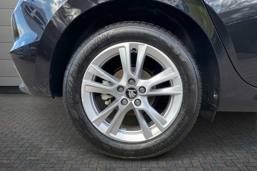 Skoda Fabia 1.5 Tsi Se L Edition Hatchback Dsg 150 LN26WNB Black #5