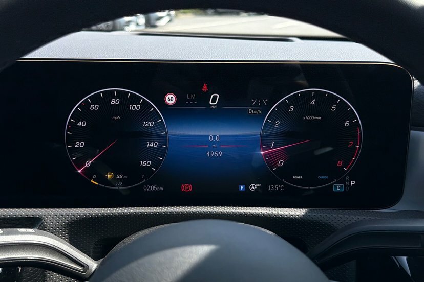 Mercedes-Benz CLA Class Cla180h Mhev Amg Line Premium Plus Shooting Brake KX25UOL Grey #6