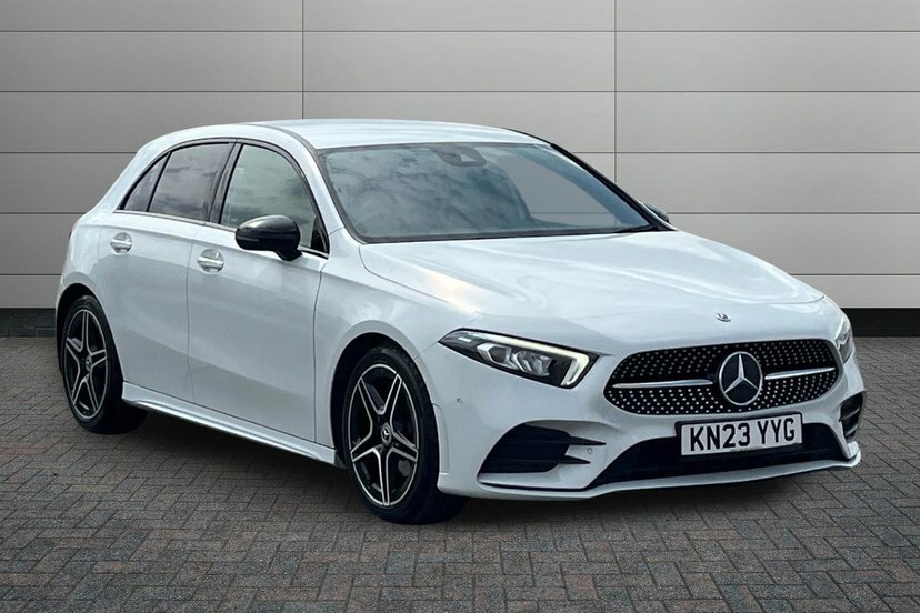 Mercedes-Benz A Class A200 Amg Line Premium KN23YYG White