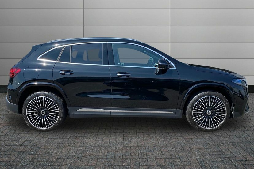 Mercedes-Benz EQA Eqa 300 70.5Kwh Amg Line Premium Suv 4 KJ25YLS Black #6