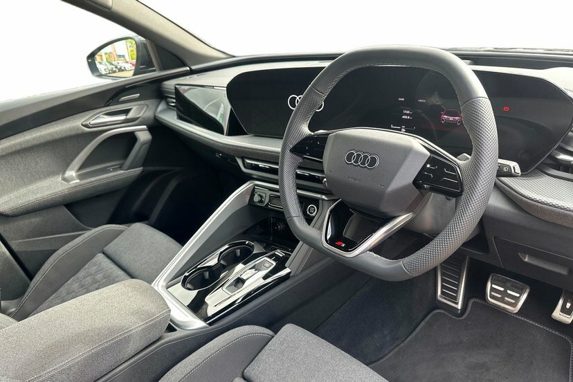 Audi Q5 2.0 Tfsi S Line Suv S Tronic Quattro 2 MV26JWN Black #6