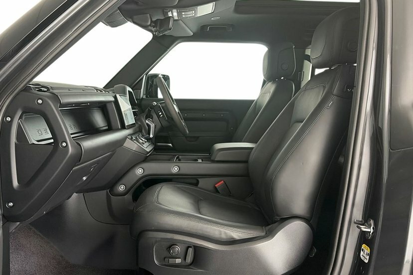 Land Rover Defender 90 5.0 P525 V8 Carpathian Edition Suv Grey #3