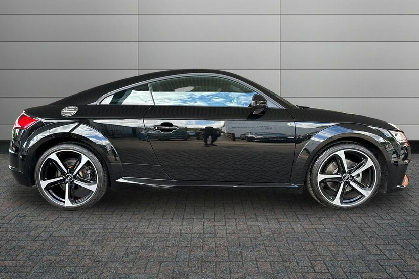 Audi TT 2.0 Tfsi 40 Sport Edition Coupe S Troni DH23LTY Black #4