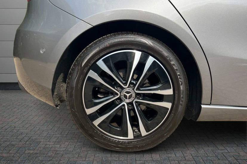 Mercedes-Benz A Class 1.3 A180h Mhev Sport Executive Hatchback Pet KX25YCD Grey #4