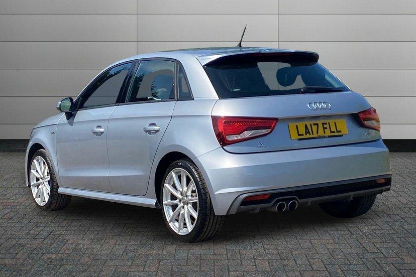 Audi A1 1.4 Tfsi Cod S Line Sportback S Tronic LA17FLL Silver #3