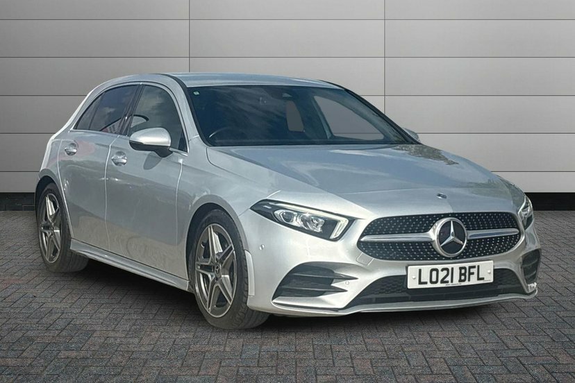 Mercedes-Benz A Class 1.3 A180 Amg Line Executive Hatchback Silver