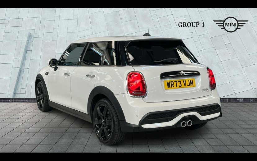 Mini Hatch 5-Door Hatch Cooper S Classic WR73VJM White #2