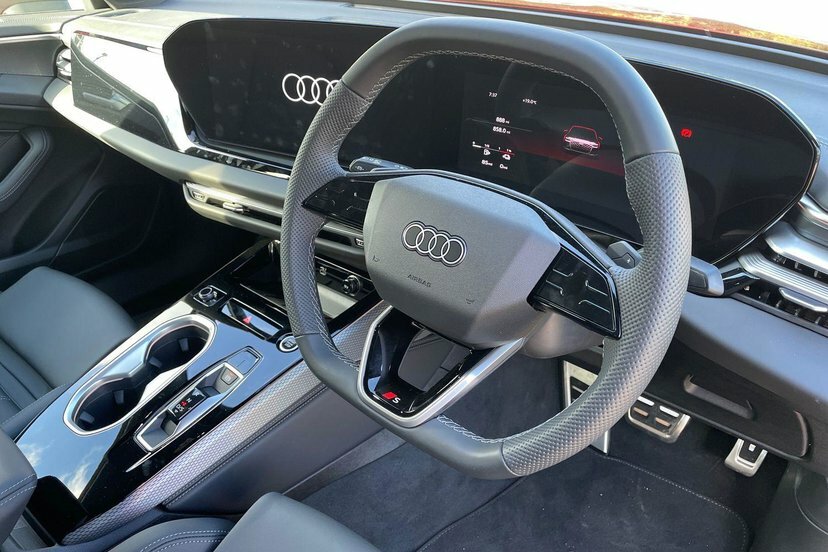 Audi A6 Saloon 2.0 E-hybrid 25.9Kwh S Line Saloon Plug Red #6