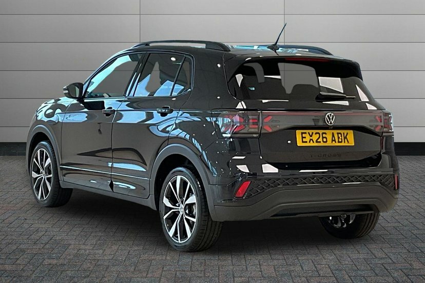 Volkswagen T-Cross 1.0 Tsi Black Edition Suv Dsg 115 Ps EX26ABK Black #3