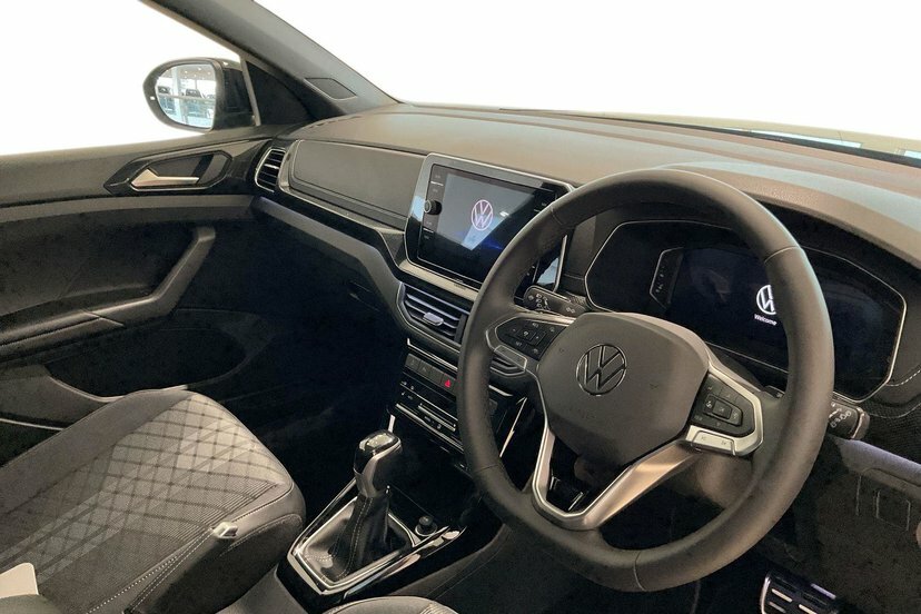 Volkswagen T-Cross 1.0 Tsi Black Edition Suv Dsg 115 Ps EX26ABK Black #6