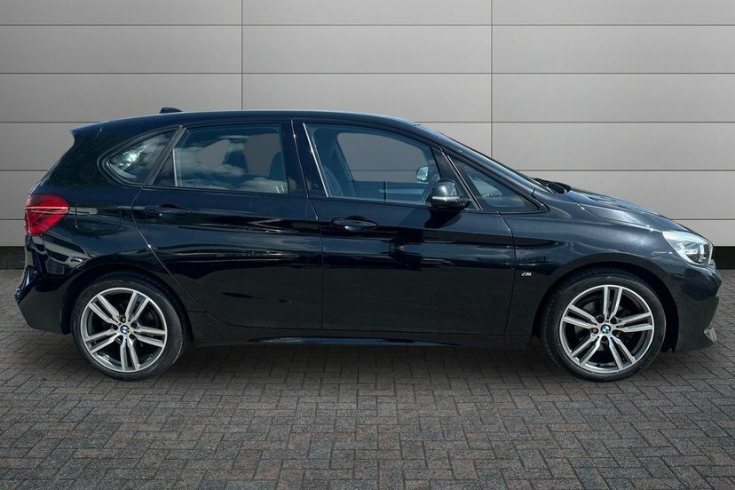 BMW 2 Series Active Tourer 1.5 218I M Sport Mpv 140 Ps YA69AYE Black #4