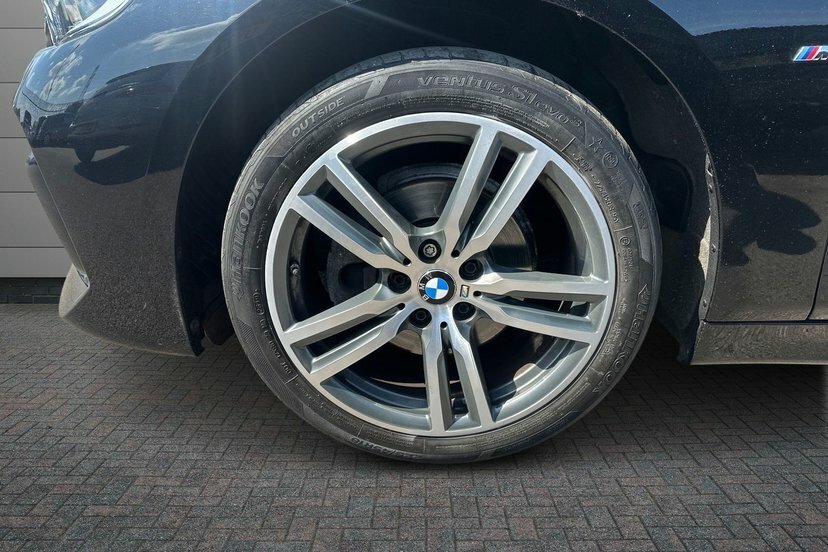 BMW 2 Series Active Tourer 1.5 218I M Sport Mpv 140 Ps YA69AYE Black #5
