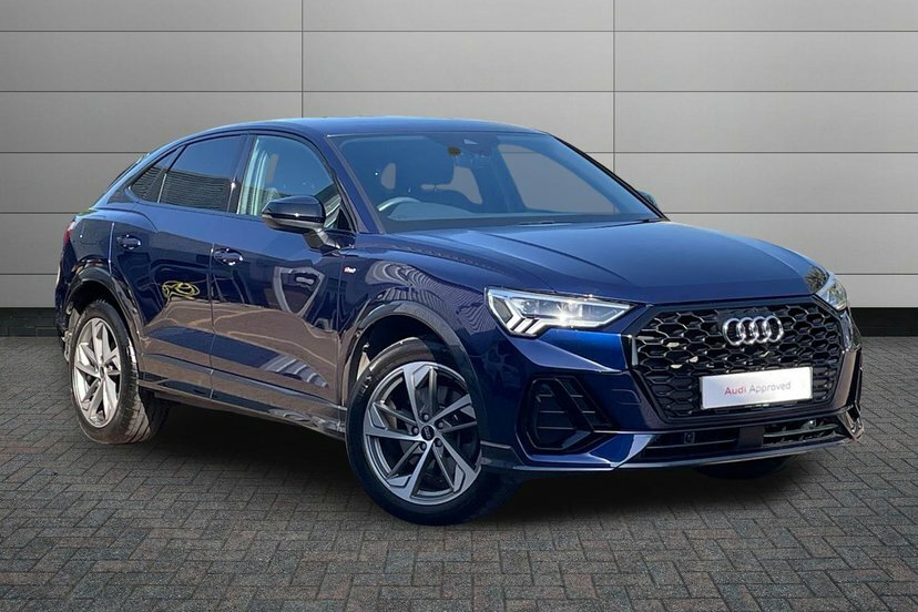 Audi Q3 1.4 Tfsie 45 Black Edition Sportback Pl Blue