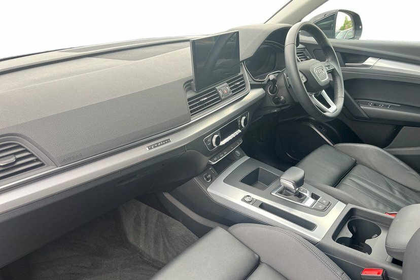 Audi Q5 2.0 Tfsi 45 Sport Suv S Tronic Quattro DF23LZM Black #2