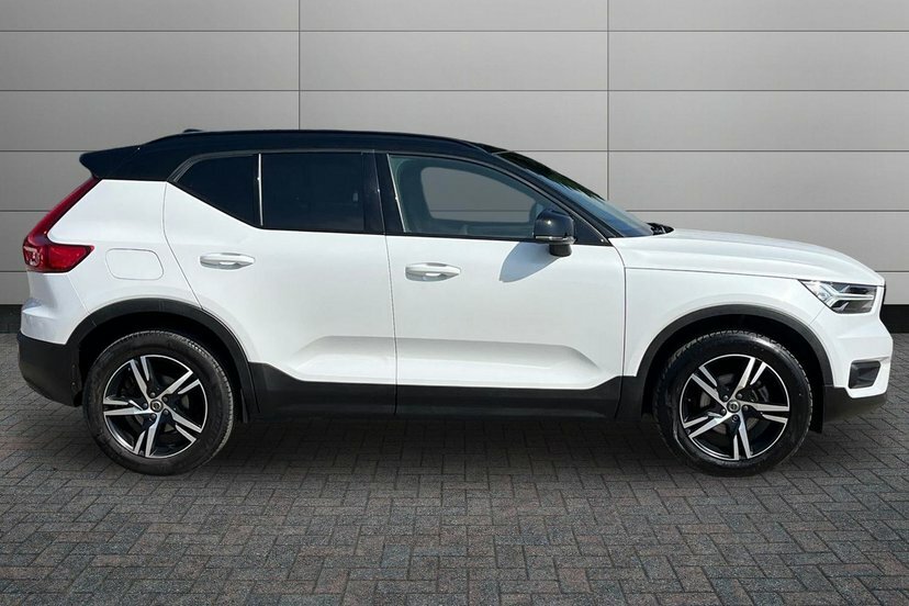 Volvo XC40 1.5 T3 R-design DF21GFV #4