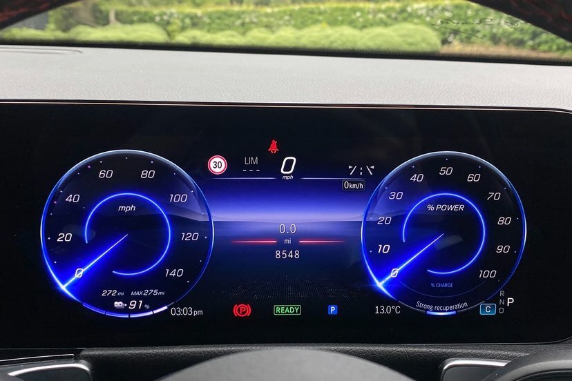 Mercedes-Benz EQB Eqb 250 70.5Kwh Amg Line Executive EA74VKX Black #6