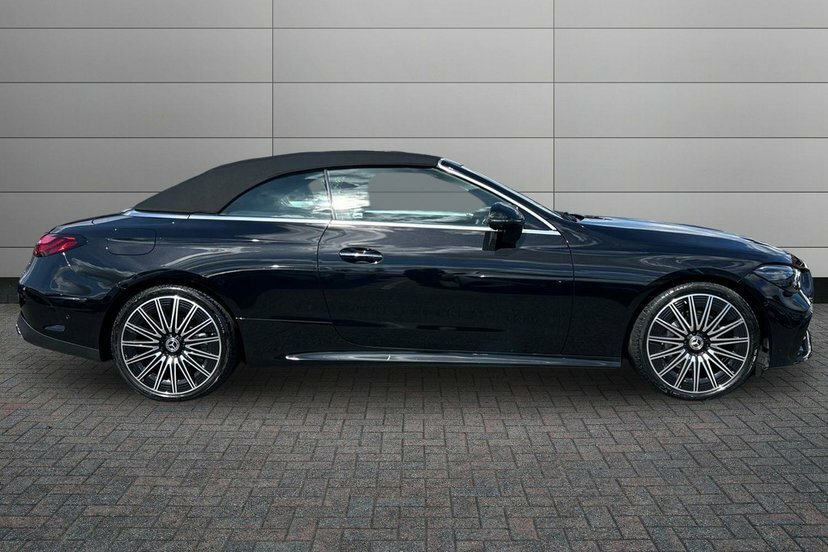 Mercedes-Benz CLE Class 2.0 Cle220dh Mhev Amg Line Premium Plus Cabriole Black #3