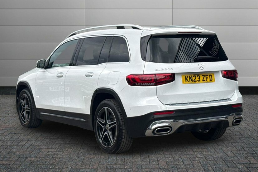 Mercedes-Benz GLB Class Glb200 Amg Line Premium KN23ZFD White #2