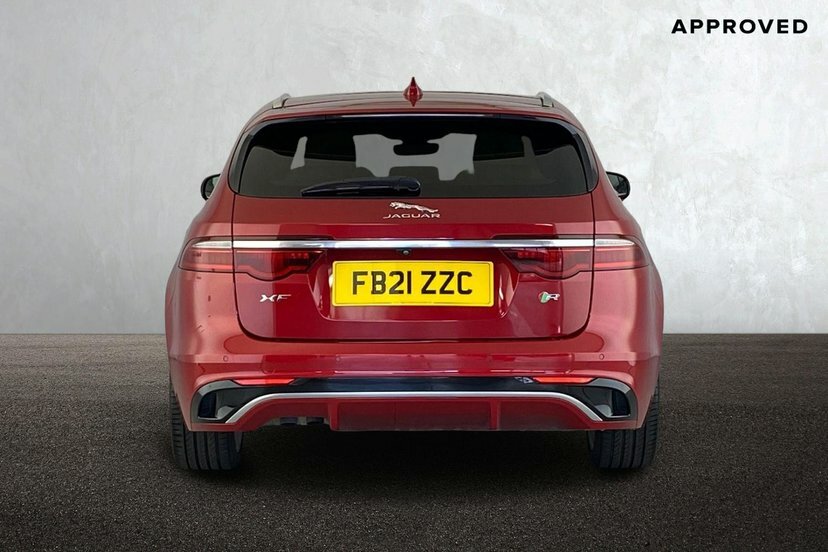 Jaguar XF 2.0 D200 Mhev R-dynamic Se Sportbrake A Red #6