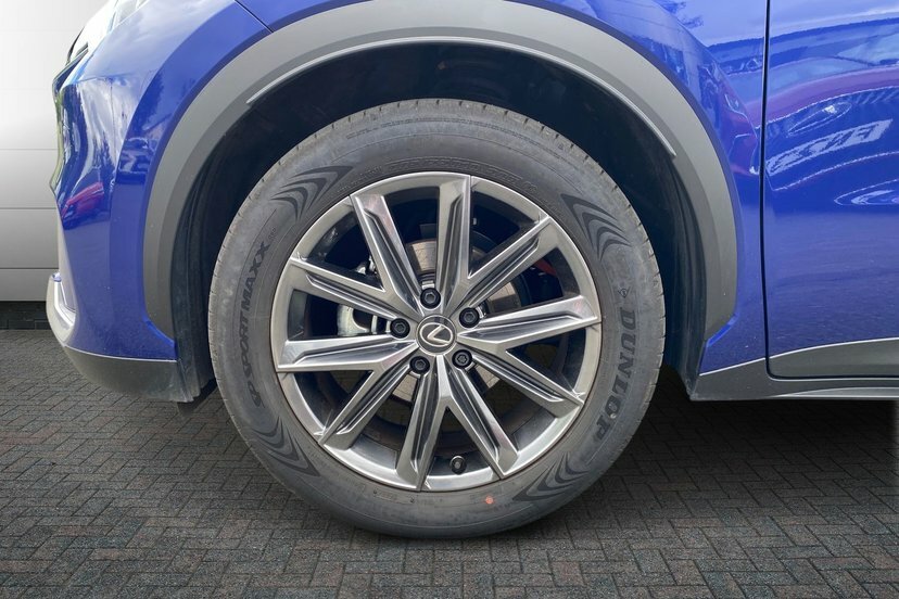 Lexus LBX 1.5 Vvt-ie Premium Plus Suv Hybrid E-cv FN25VBU Blue #5