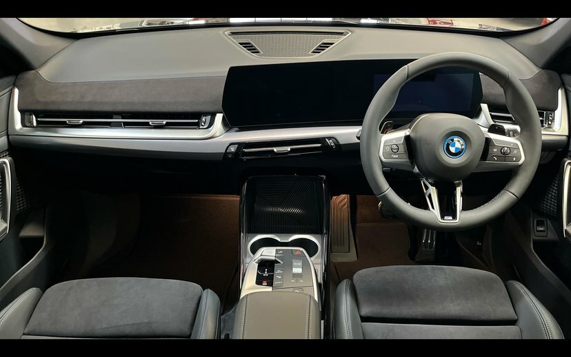 BMW X1 X1 Xdrive30e M Sport GY26PKD Black #4