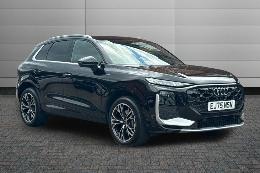 Audi Q3 1.5 E-hybrid S Line Suv Plug-in Hybrid Black