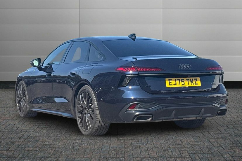 Audi A6 Saloon 2.0 E-hybrid 25.9Kwh Launch Edition Saloon Pet Blue #3