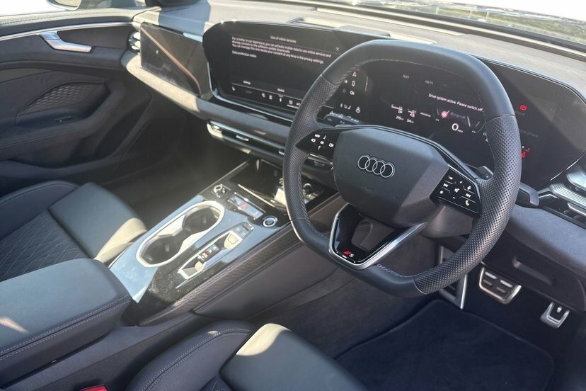 Audi A6 Saloon 2.0 E-hybrid 25.9Kwh Launch Edition Saloon Pet Blue #6