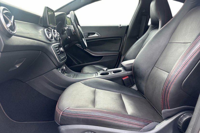 Mercedes-Benz CLA Class 2.1 Cla220 Cdi Amg Sport Coupe 7G-dct Grey #2