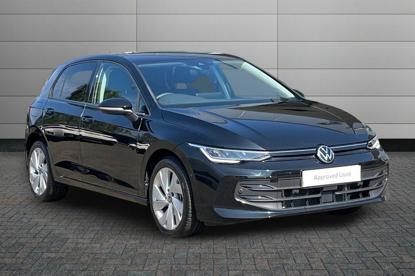 Volkswagen e-Golf 1.5 Tsi Ehybrid 19.7Kwh Match Hatchback Black