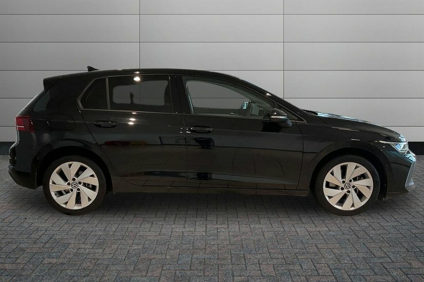 Volkswagen e-Golf 1.5 Tsi Ehybrid 19.7Kwh Match Hatchback GD25OCR Black #4