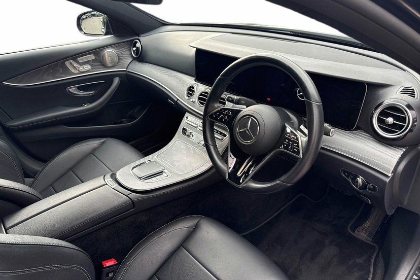 Mercedes-Benz E Class E200h Mhev Amg Line Night Edition Premium Plus Sal AK23OCP Black #5