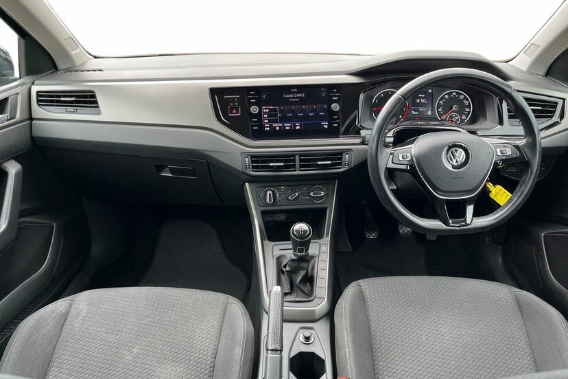 Volkswagen Polo 1.0 Tsi Se DY68EYU Black #6