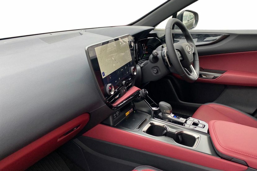 Lexus NX 2.5 450H 18.1Kwh Premium Suv Plug-in H RV26WVW Silver #2