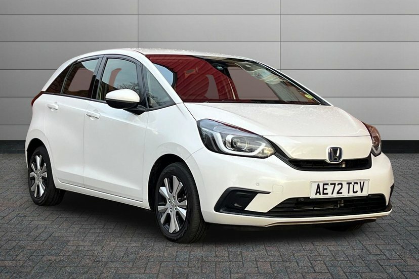 Honda Jazz 1.5 H I-mmd Sr Hatchback Hybrid Ecvt 1 White