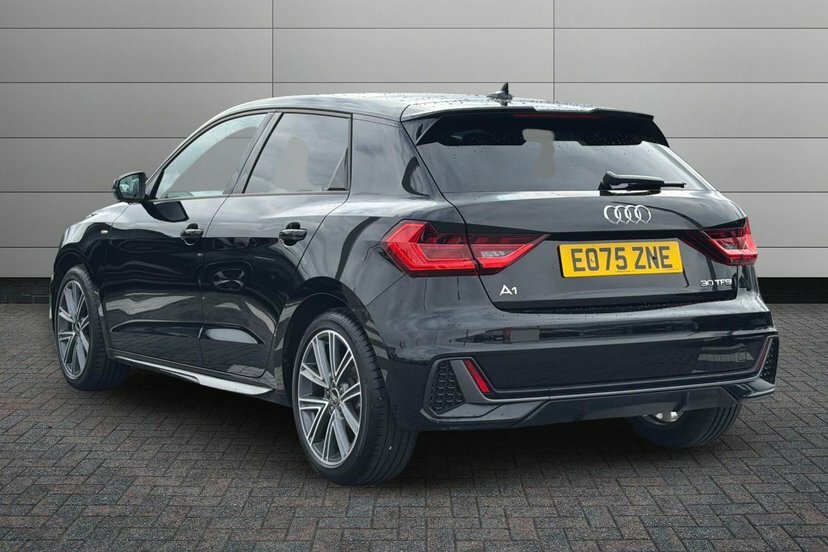 Audi A1 1.0 Tfsi 30 S Line Sportback S Tronic EO75ZNE Black #3