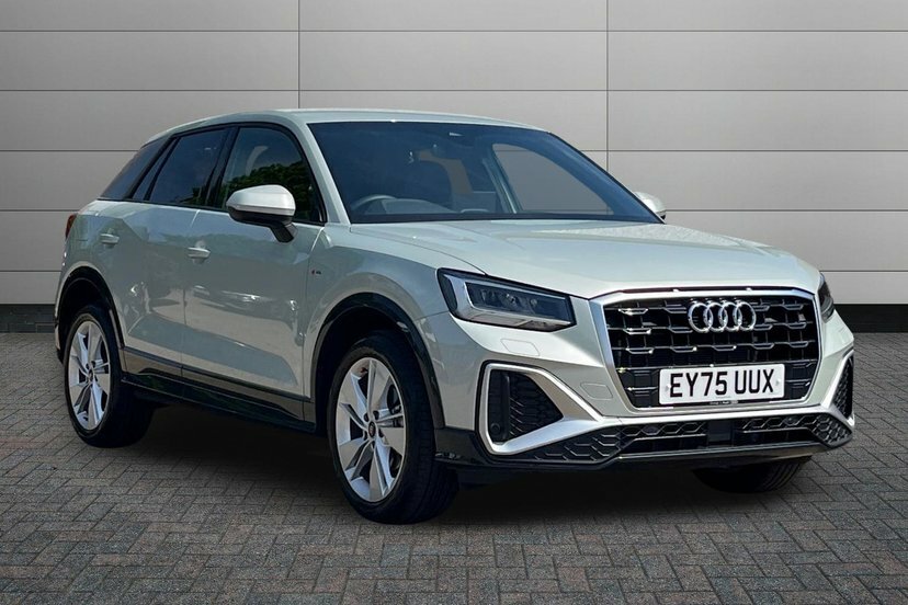 Audi Q2 1.0 Tfsi 30 S Line Suv 116 Ps Silver