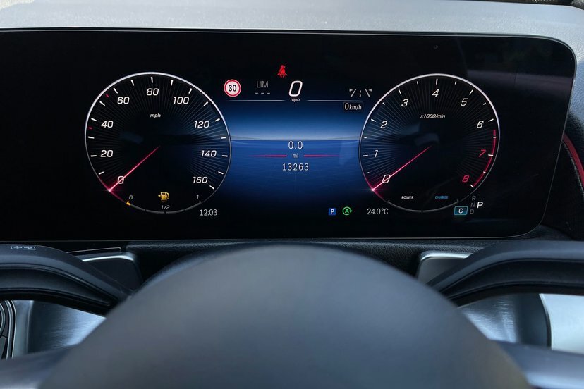 Mercedes-Benz GLB Class Glb200h Amg Line Premium KN25BRF Black #6