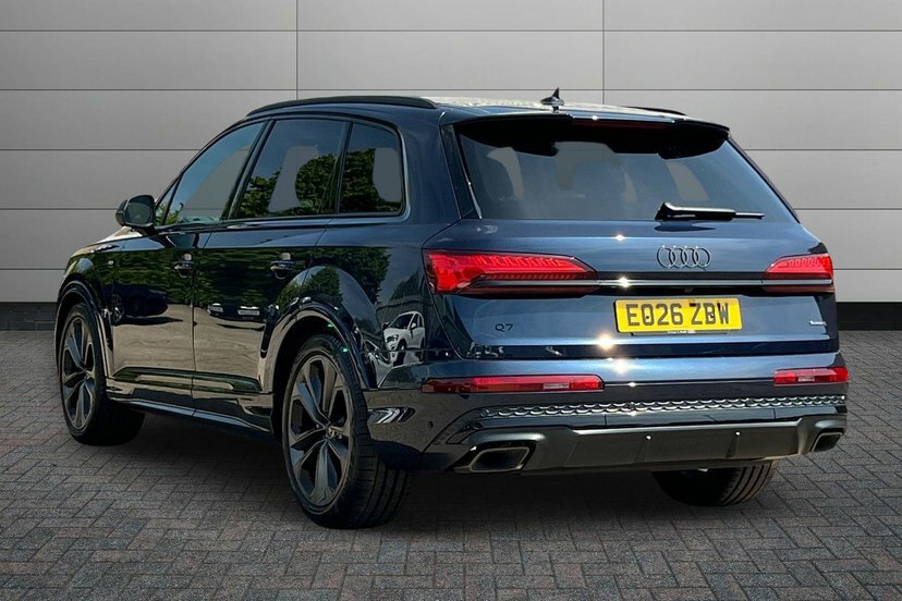 Audi Q7 3.0 Tdi V6 Black Edition Suv Tiptronic EO26ZBW Blue #3