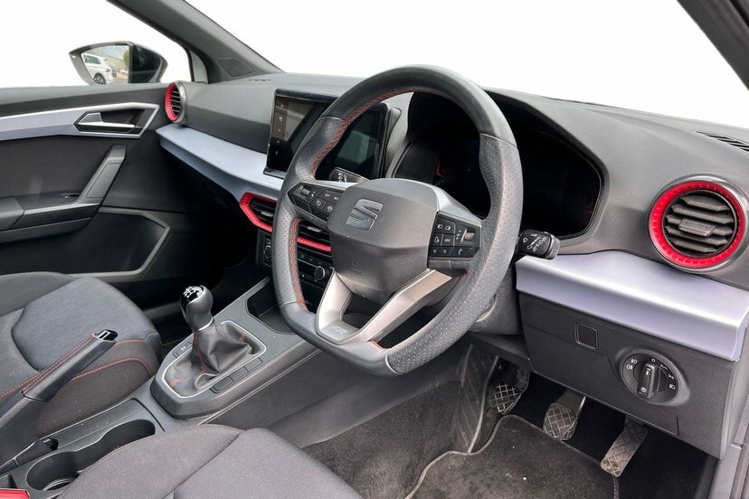 Seat Ibiza 1.0 Tsi Fr Hatchback 110 Ps DE73LML White #6