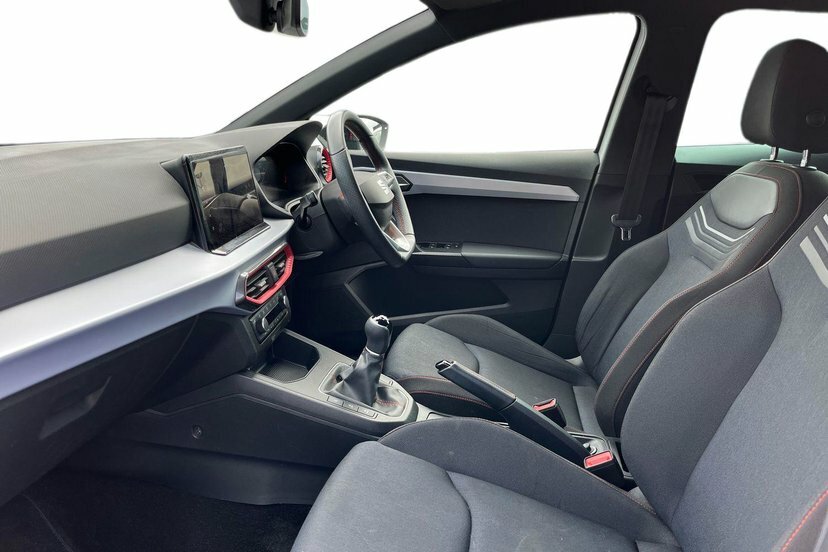 Seat Ibiza 1.0 Tsi Fr Hatchback 110 Ps DE73LML White #2