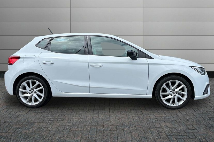 Seat Ibiza 1.0 Tsi Fr Hatchback 110 Ps DE73LML White #4