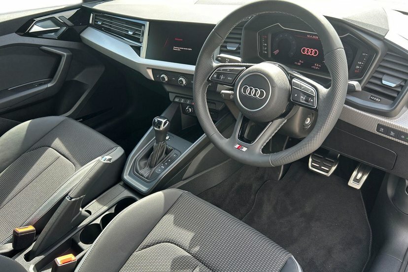 Audi A1 1.0 Tfsi 30 S Line Sportback S Tronic LN26KUY White #6