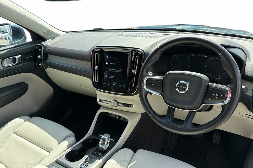 Volvo XC40 2.0 D4 Inscription Pro Suv Awd 19 YV68ENE Blue #6