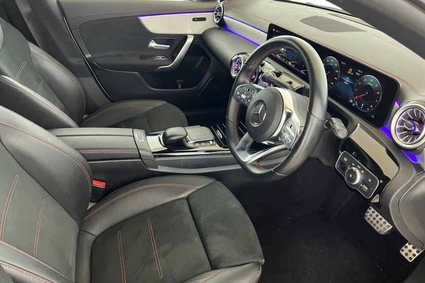 Mercedes-Benz CLA Class Cla200 Amg Line Executive Coupe KN23XVE White #5