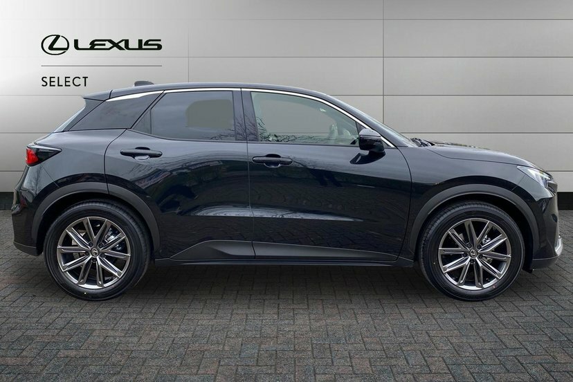 Lexus LBX 1.5 Vvt-ie Premium Plus Suv Hybrid E-cv RE26PFJ Black #4