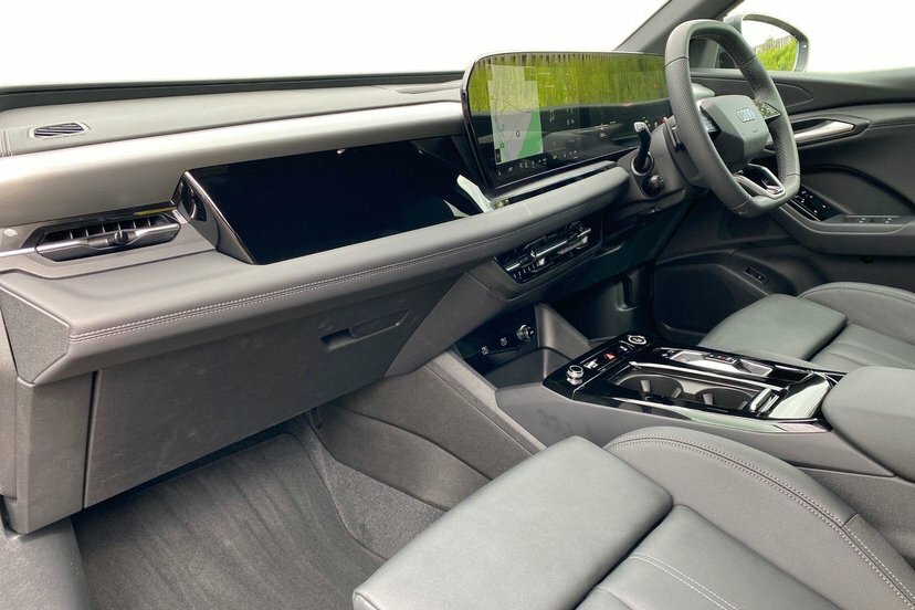 Audi Q6 E-Tron 83Kwh S Line Suv 252 Ps LN26NVS Grey #2