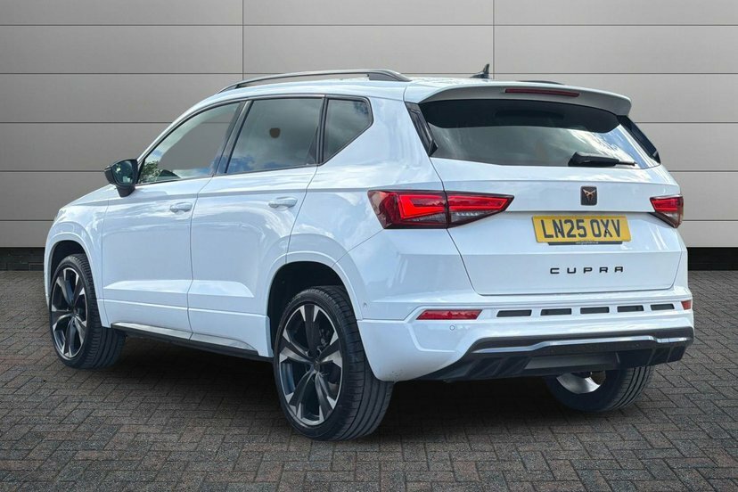 Cupra Ateca 1.5 Ecotsi V1 Suv Dsg 150 Ps LN25OXV White #3