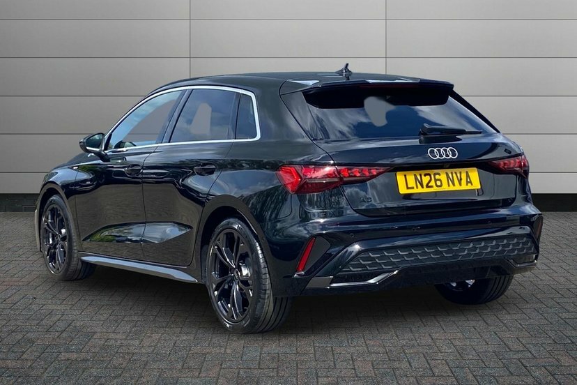 Audi A3 1.5 Tfsi 30 S Line Sportback S Tronic LN26NVA Black #3